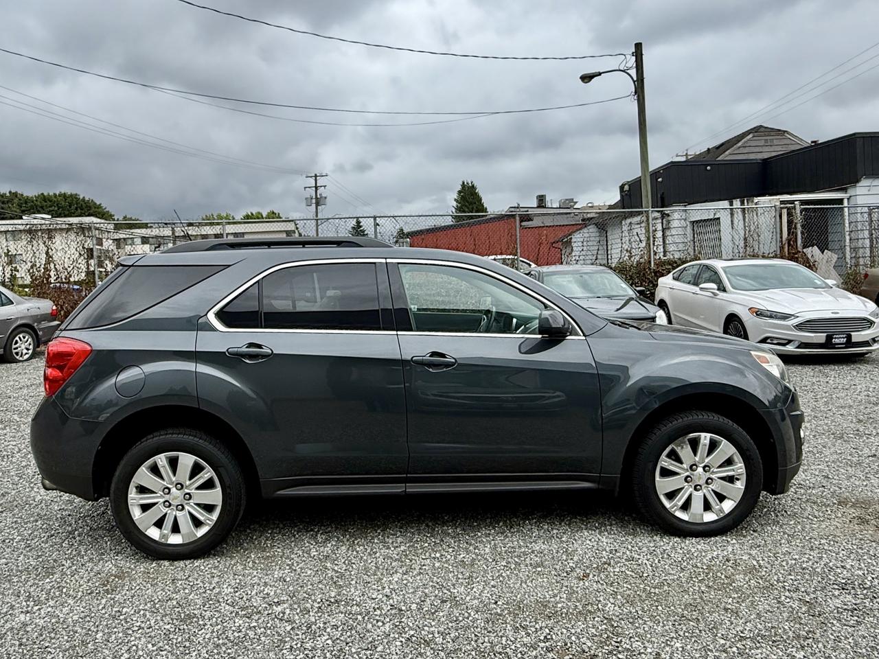 2011 Chevrolet Equinox 1LT FINANCING AVAILABLE Photo4