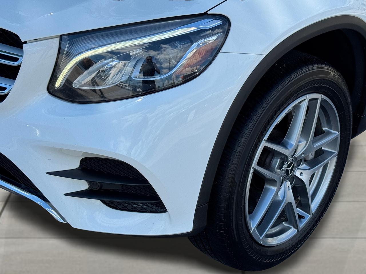 2018 Mercedes-Benz GLC-Class GLC 300 4MATIC+CLEAN CARFAX+Pano Roof+Camera Photo