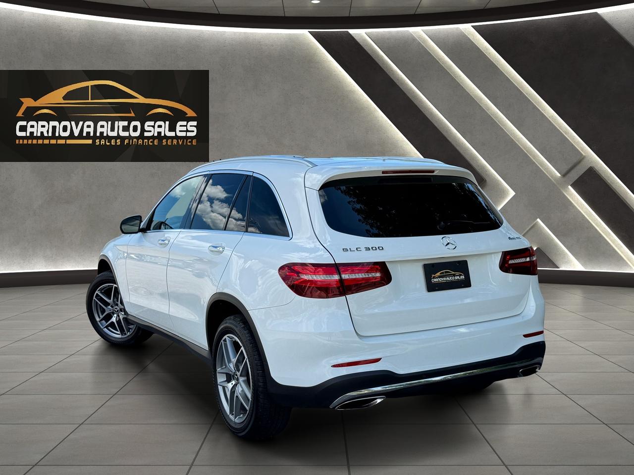 2018 Mercedes-Benz GLC-Class GLC 300 4MATIC+CLEAN CARFAX+Pano Roof+Camera Photo