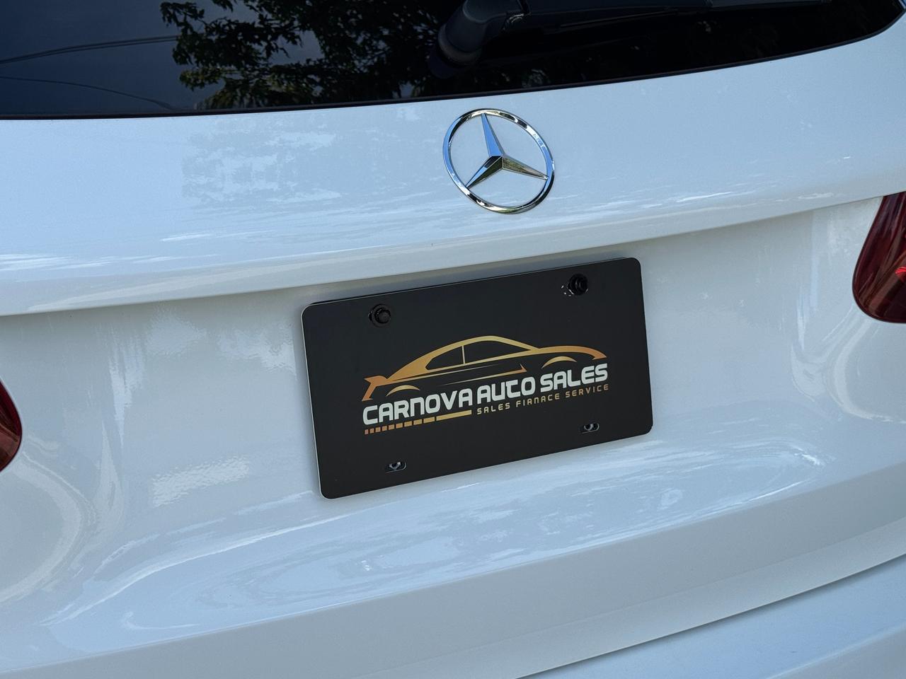2018 Mercedes-Benz GLC-Class GLC 300 4MATIC+CLEAN CARFAX+Pano Roof+Camera Photo