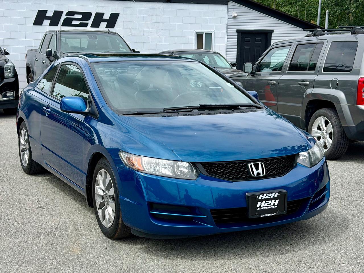 2010 Honda Civic EX-L FINANCING AVAILABLE Photo3