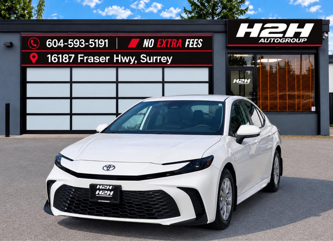 2025 Toyota Camry SE Hybrid FINANCING AVAILABLE Photo1