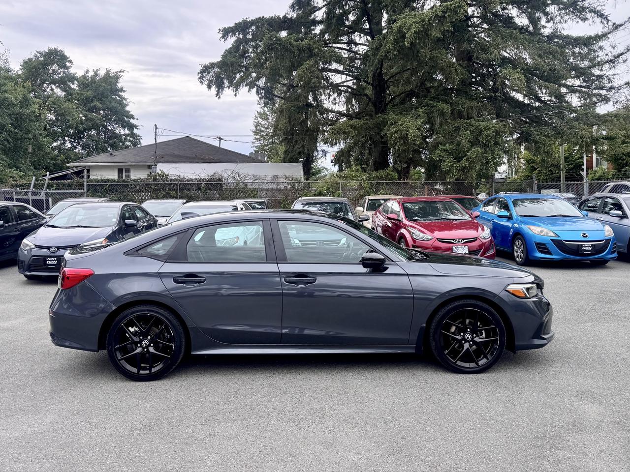 2024 Honda Civic Sport FINANCING AVAILABLE Photo4