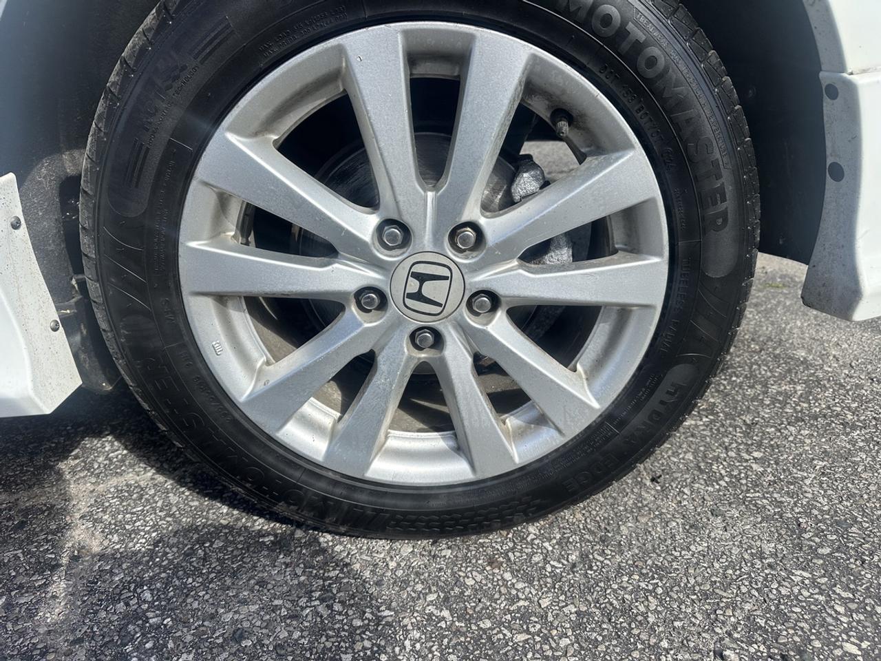2013 Honda Civic EX L Photo