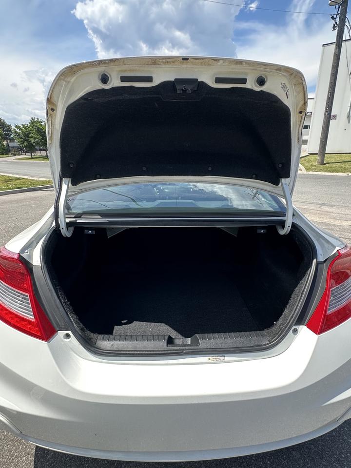 2013 Honda Civic EX L Photo