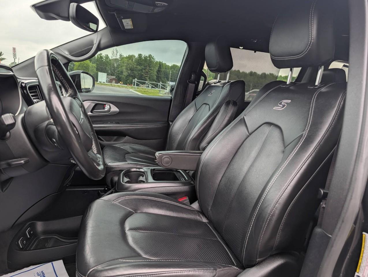 2021 Chrysler Pacifica Touring-L Plus Photo