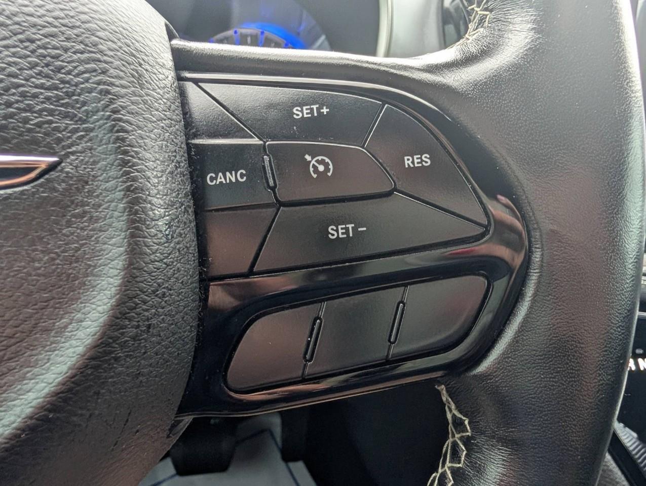 2021 Chrysler Pacifica Touring-L Plus Photo