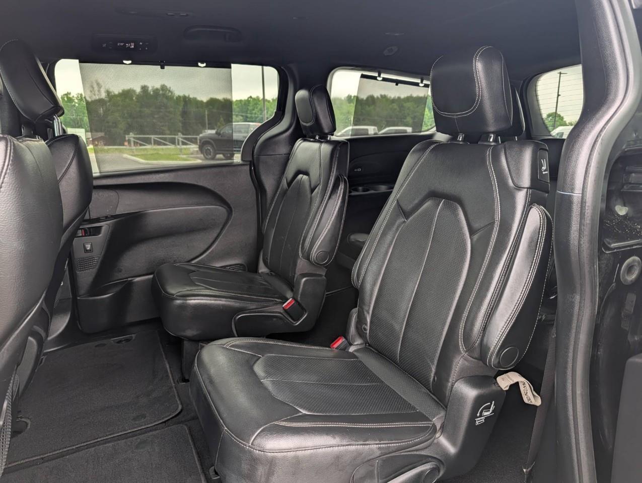 2021 Chrysler Pacifica Touring-L Plus Photo