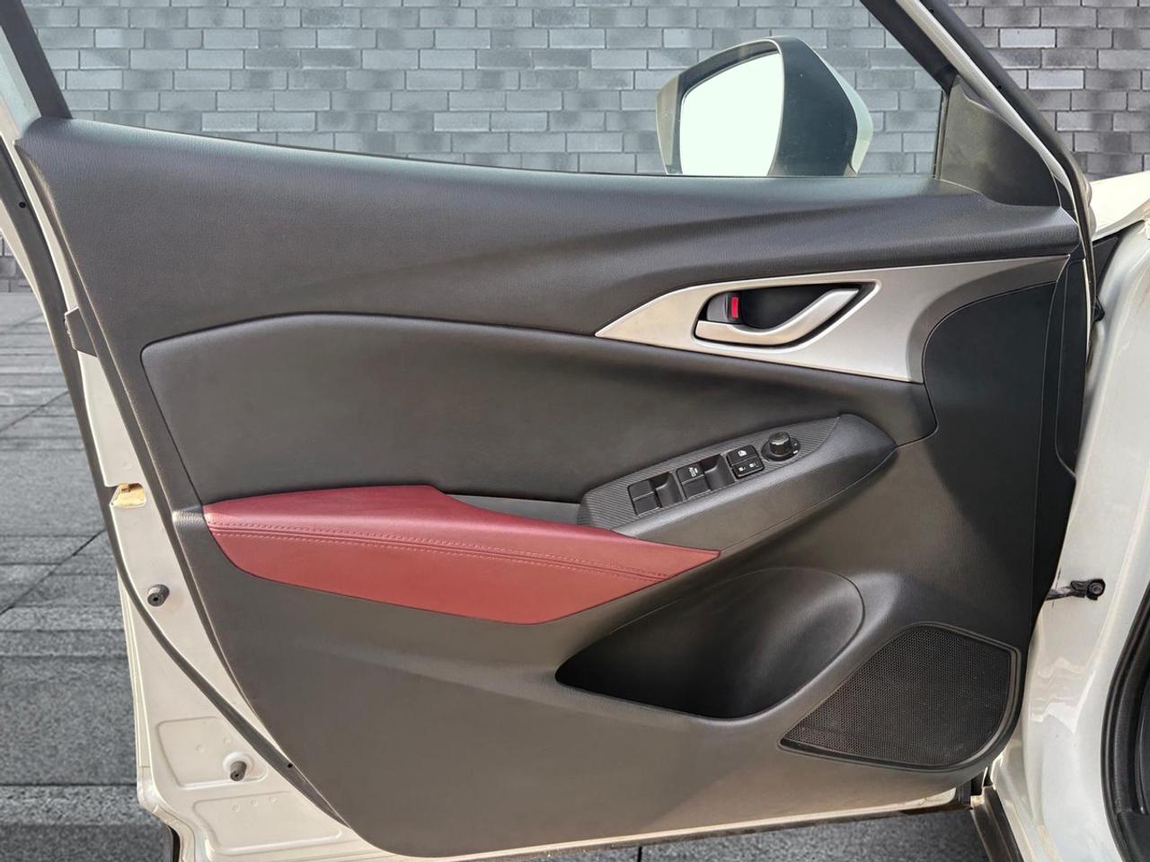 2016 Mazda CX-3 GS Photo