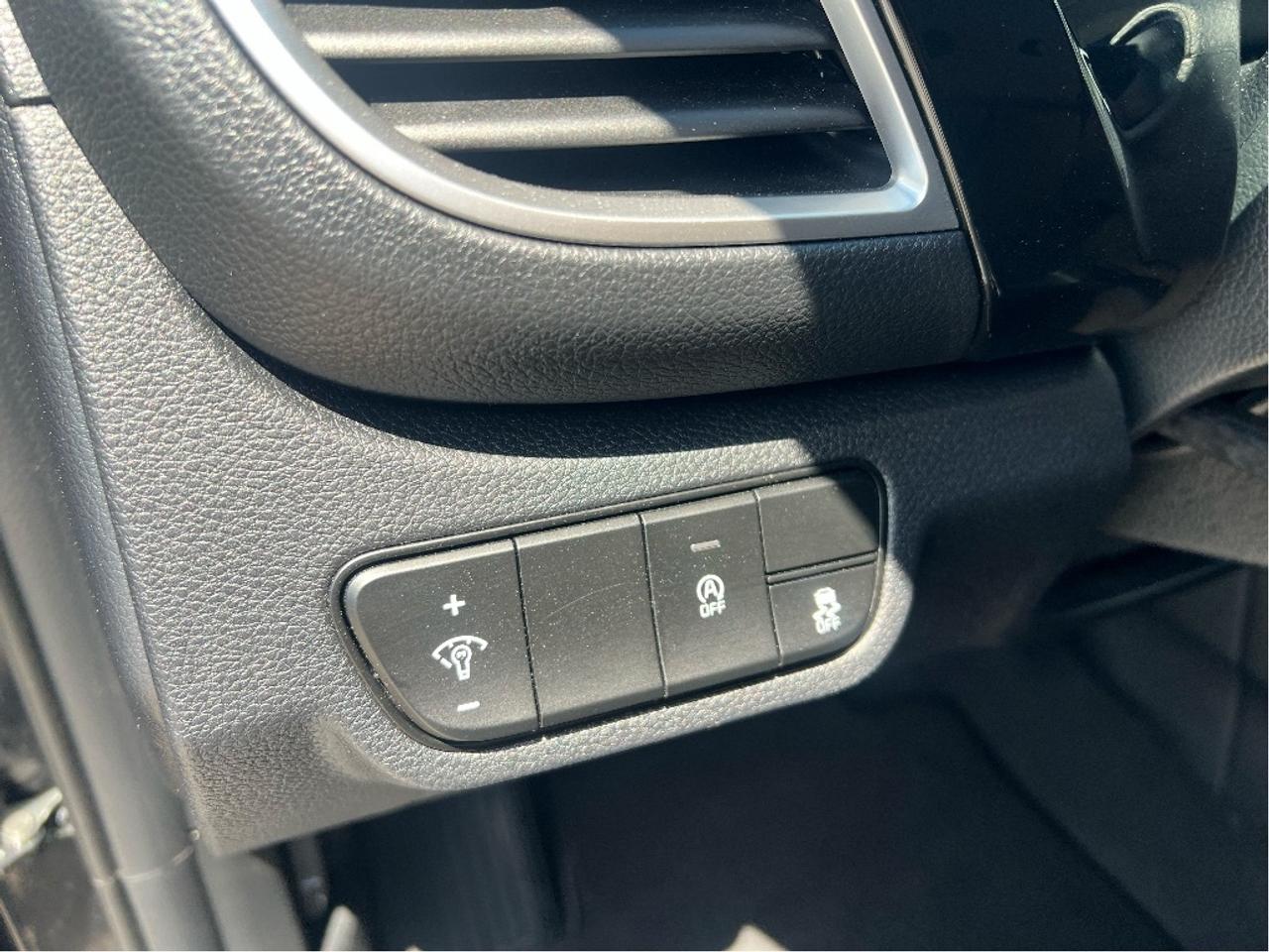 2025 Kia Seltos EX AWD Photo