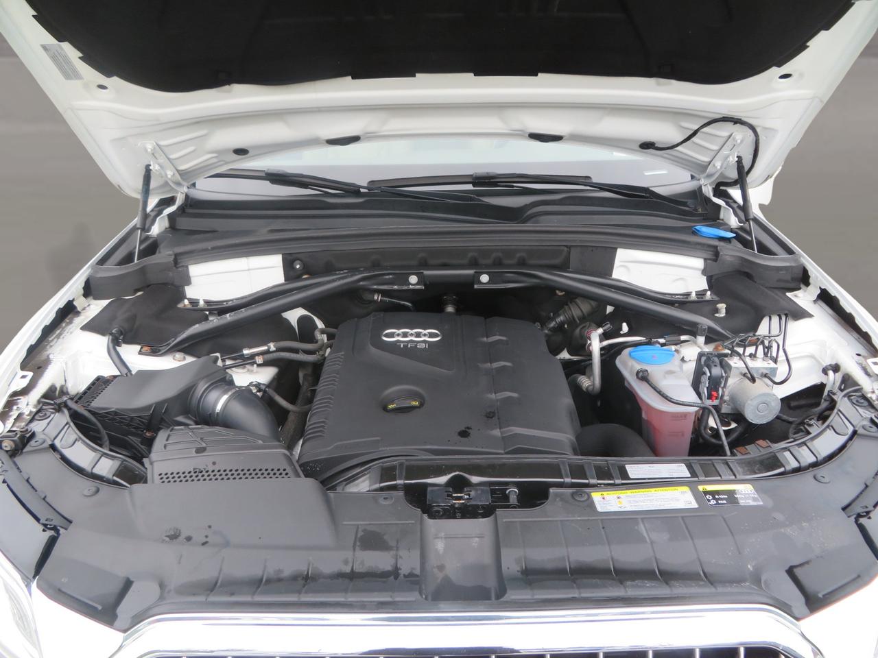 2016 Audi Q5 quattro 4dr 2.0T Komfort Photo