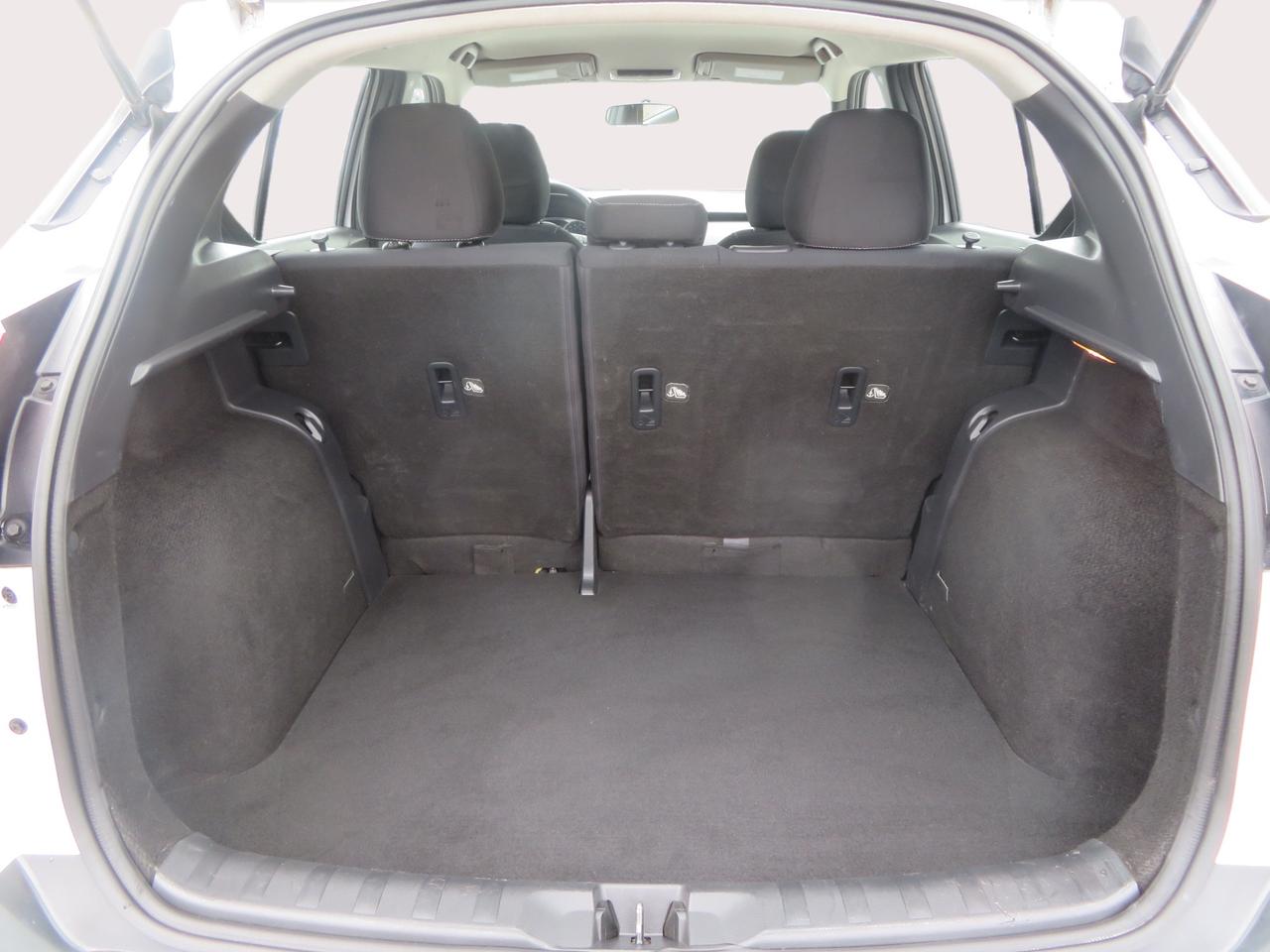 2019 Nissan Kicks S FWD Photo
