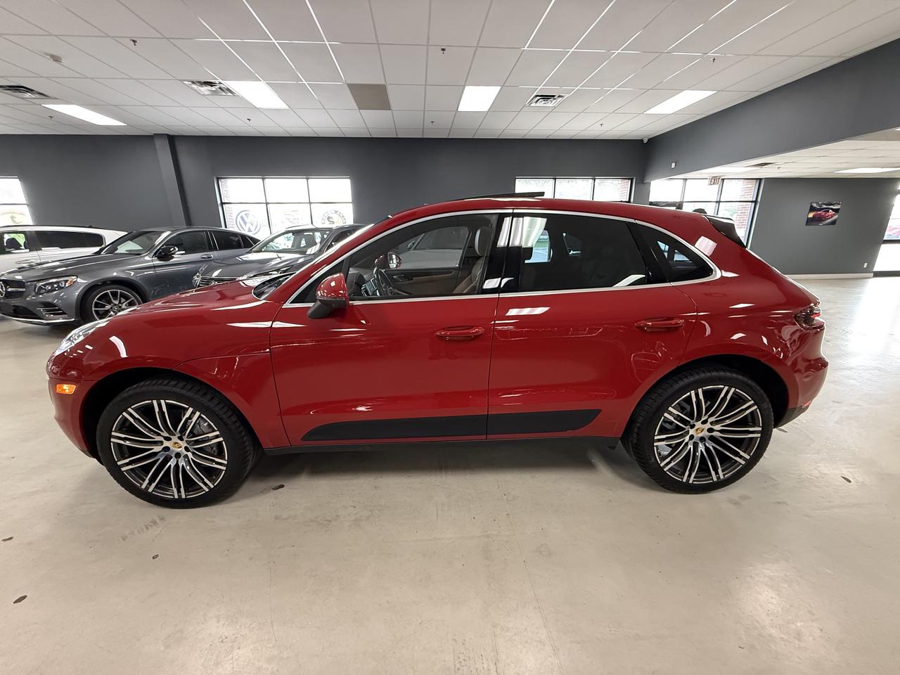 2018 Porsche Macan S AWD**WOW*$48K IN OPTIONS!!MINT ONE OF KING!! Photo