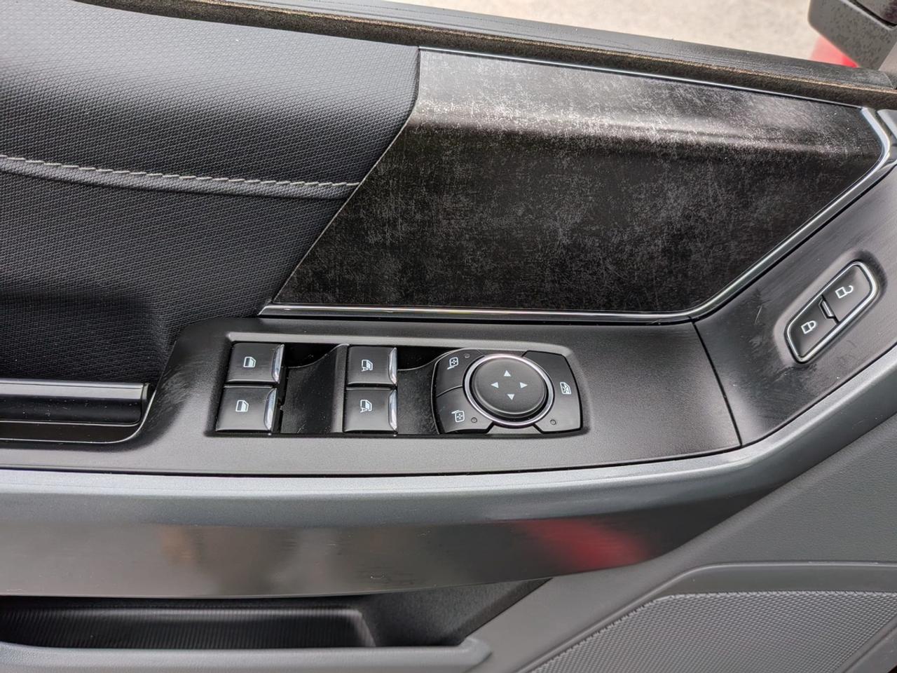 2021 Ford F-150 XLT Photo