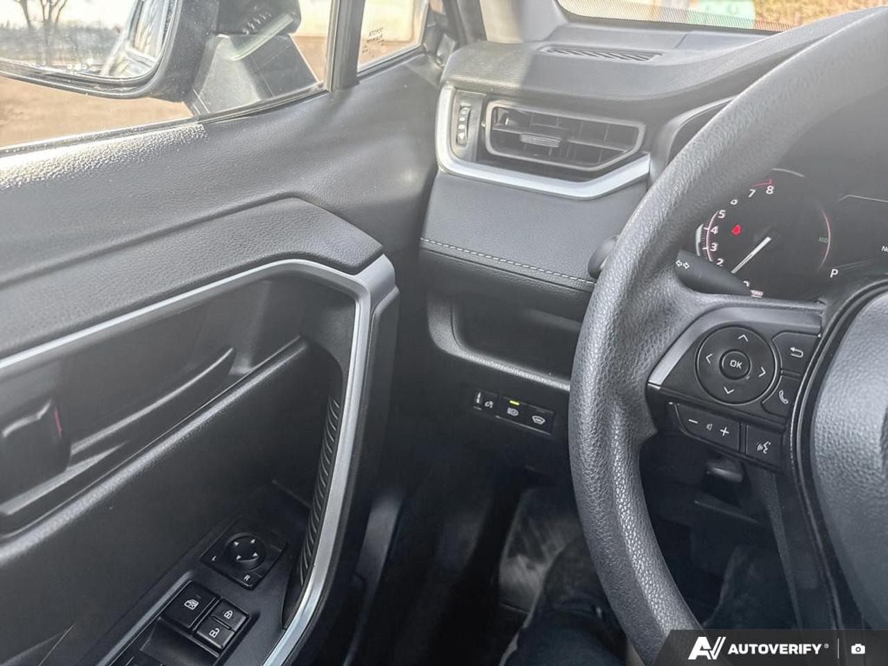 2024 Toyota RAV4 LE Photo