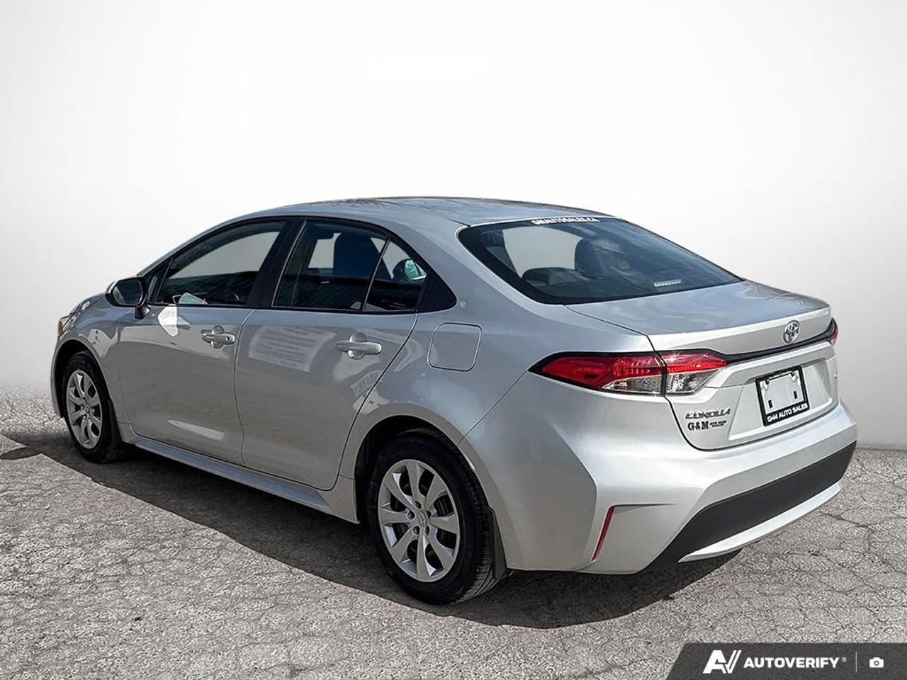 2022 Toyota Corolla LE Photo