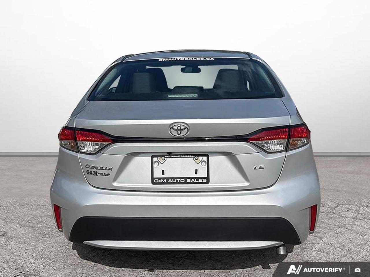 2022 Toyota Corolla LE Photo4