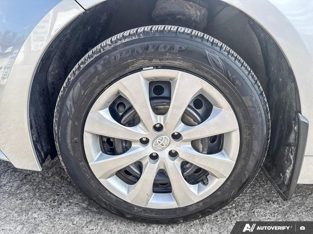 2022 Toyota Corolla LE Photo