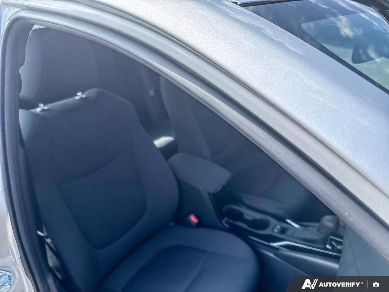 2022 Toyota Corolla LE Photo