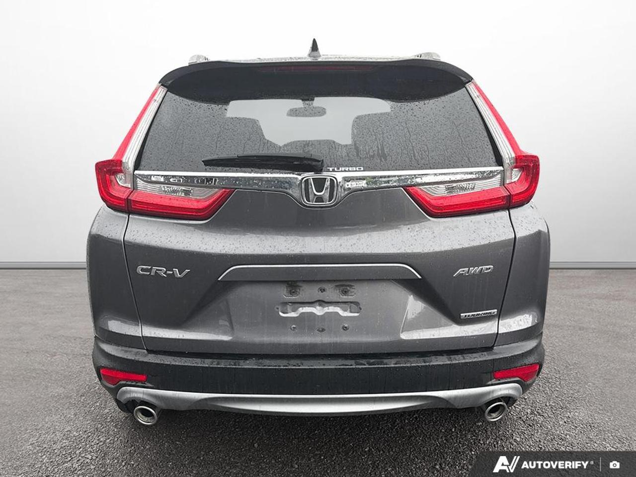 2017 Honda CR-V Touring Photo