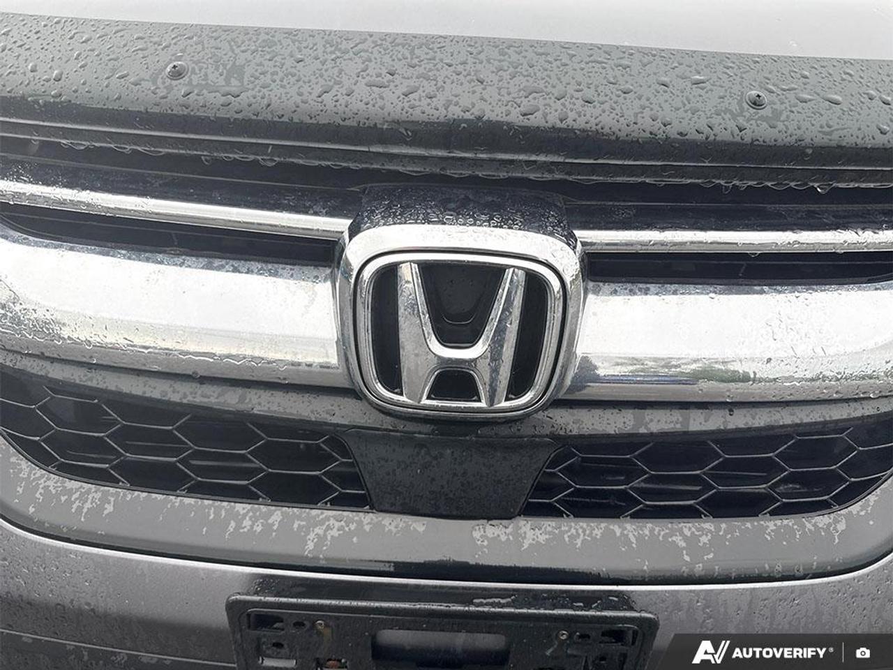 2017 Honda CR-V Touring Photo