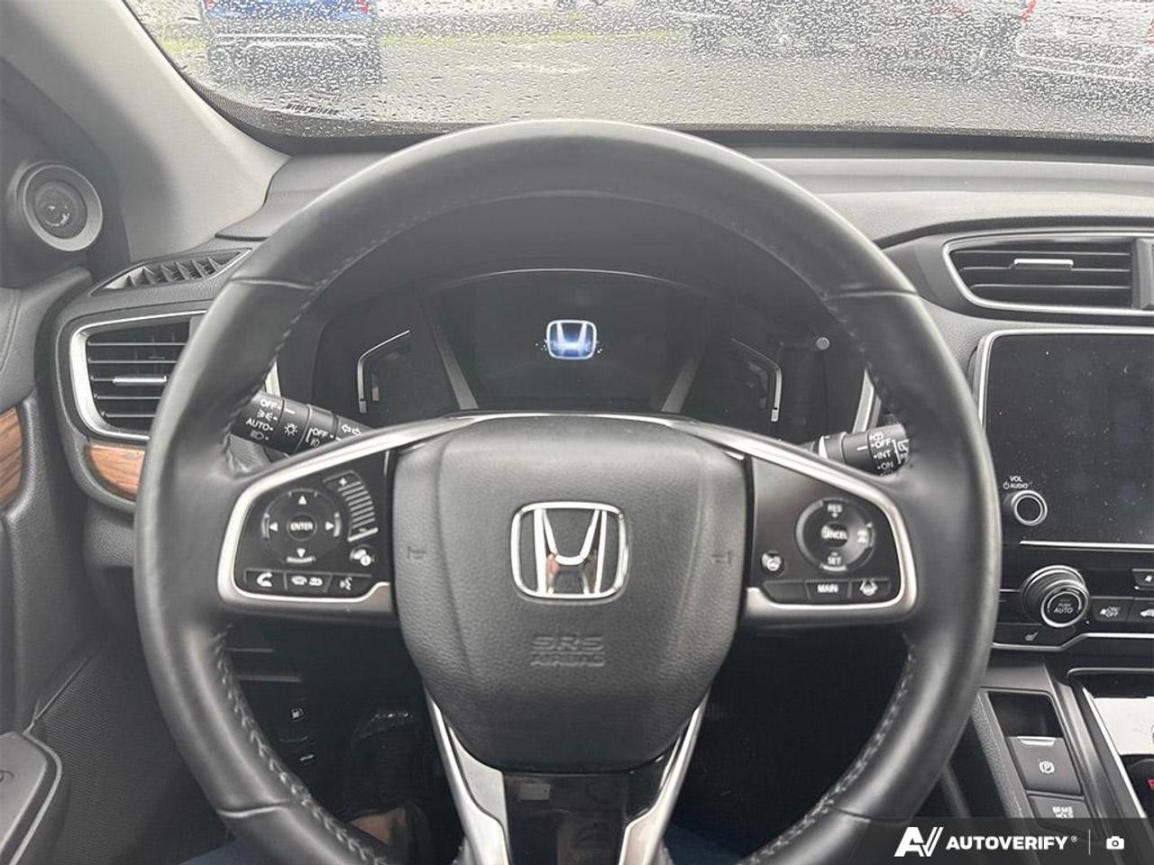 2017 Honda CR-V Touring Photo