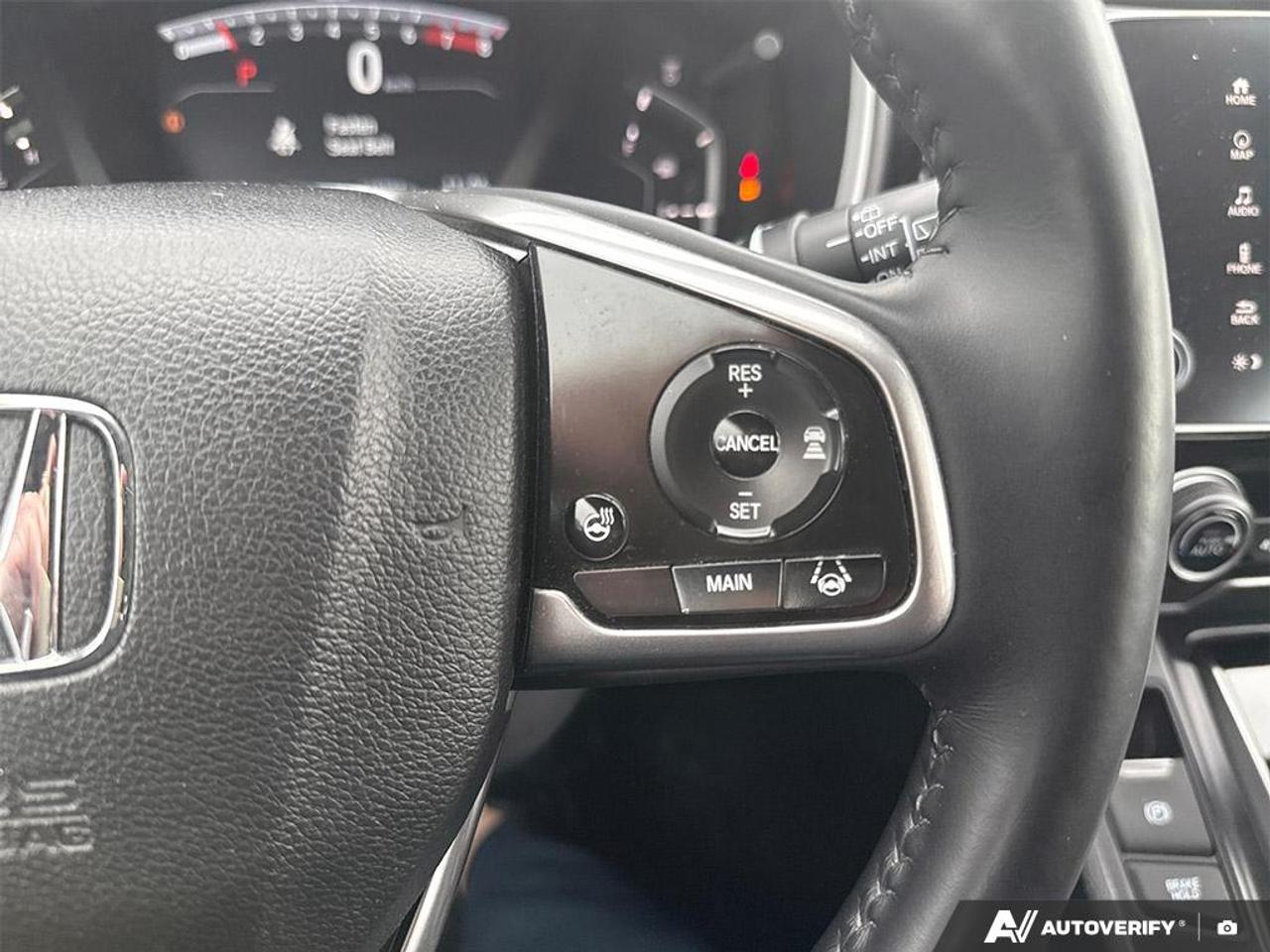 2017 Honda CR-V Touring Photo