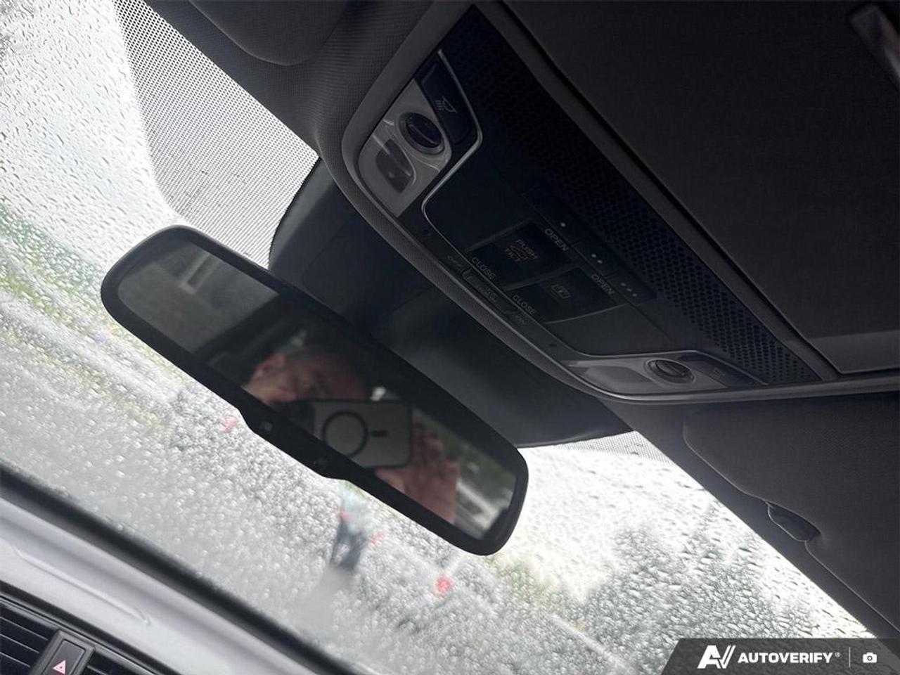 2017 Honda CR-V Touring Photo