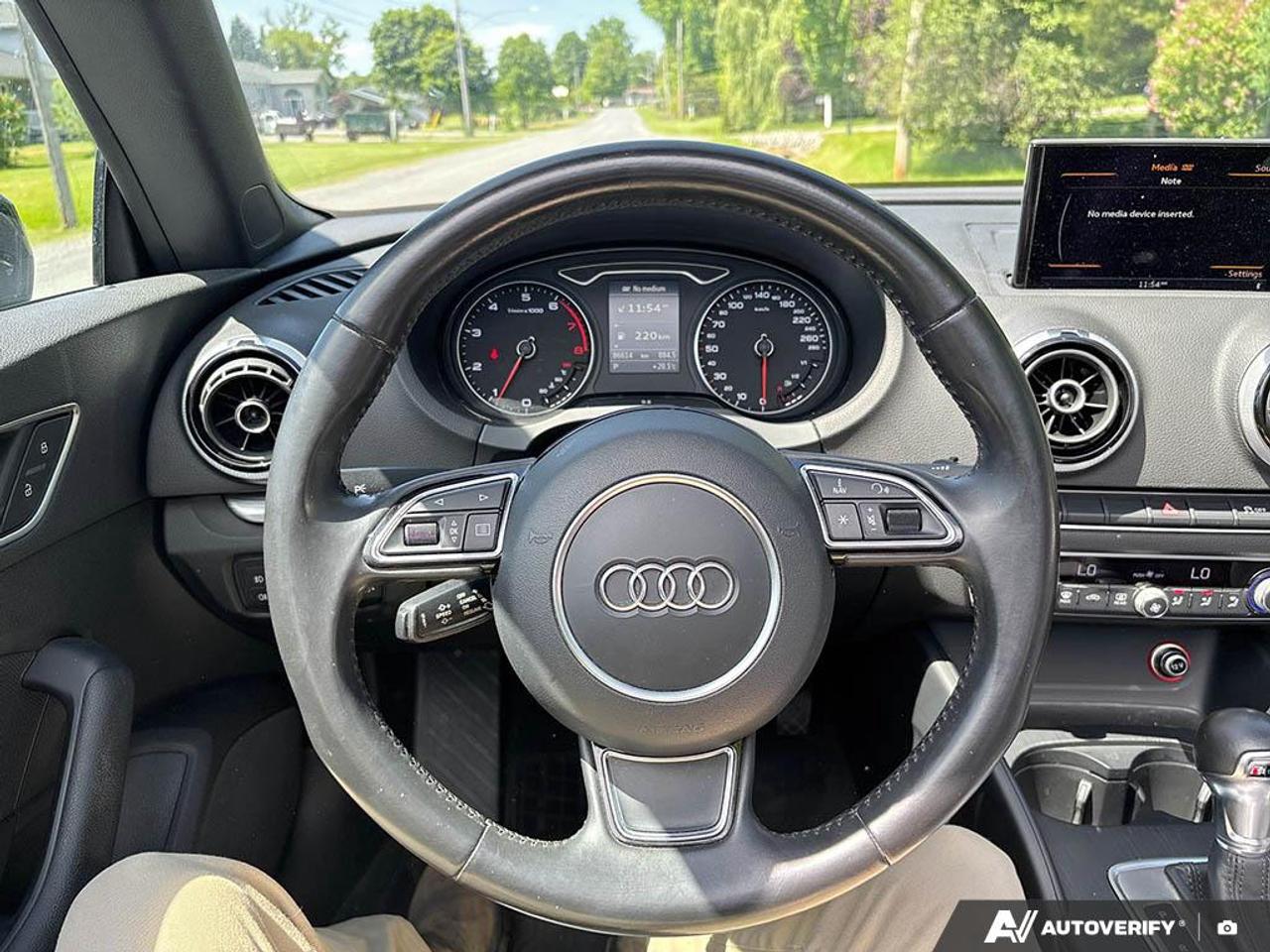 2015 Audi A3 2.0T Progressiv Photo