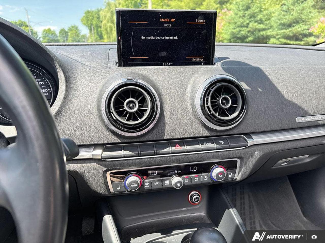 2015 Audi A3 2.0T Progressiv Photo