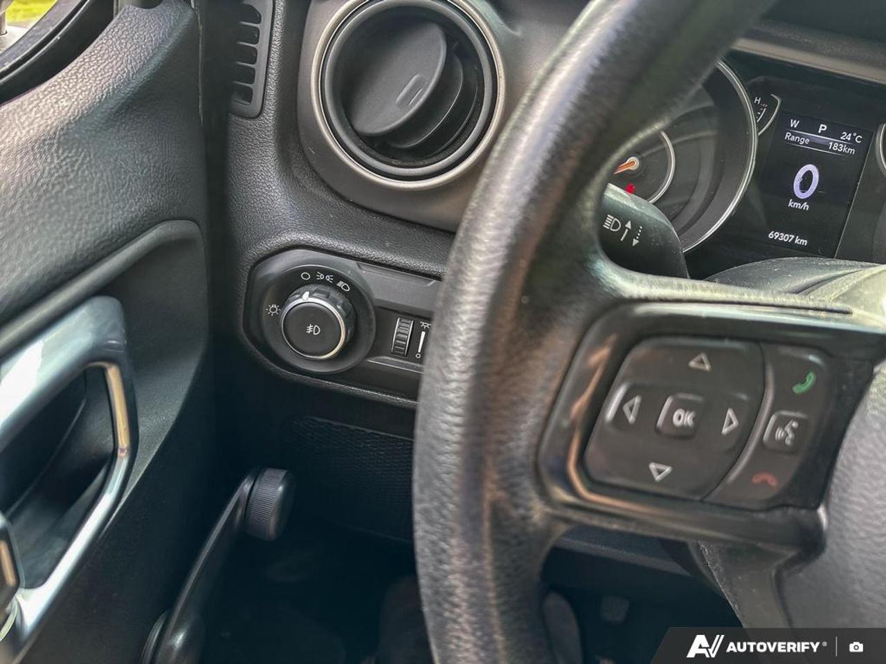 2020 Jeep Wrangler SPORT Photo