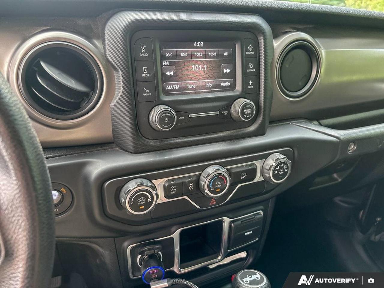 2020 Jeep Wrangler SPORT Photo