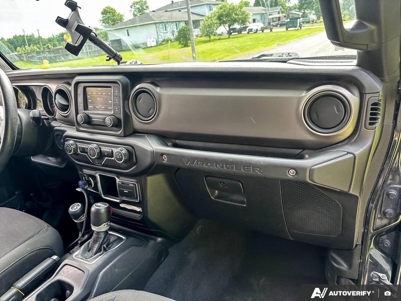 2020 Jeep Wrangler SPORT Photo