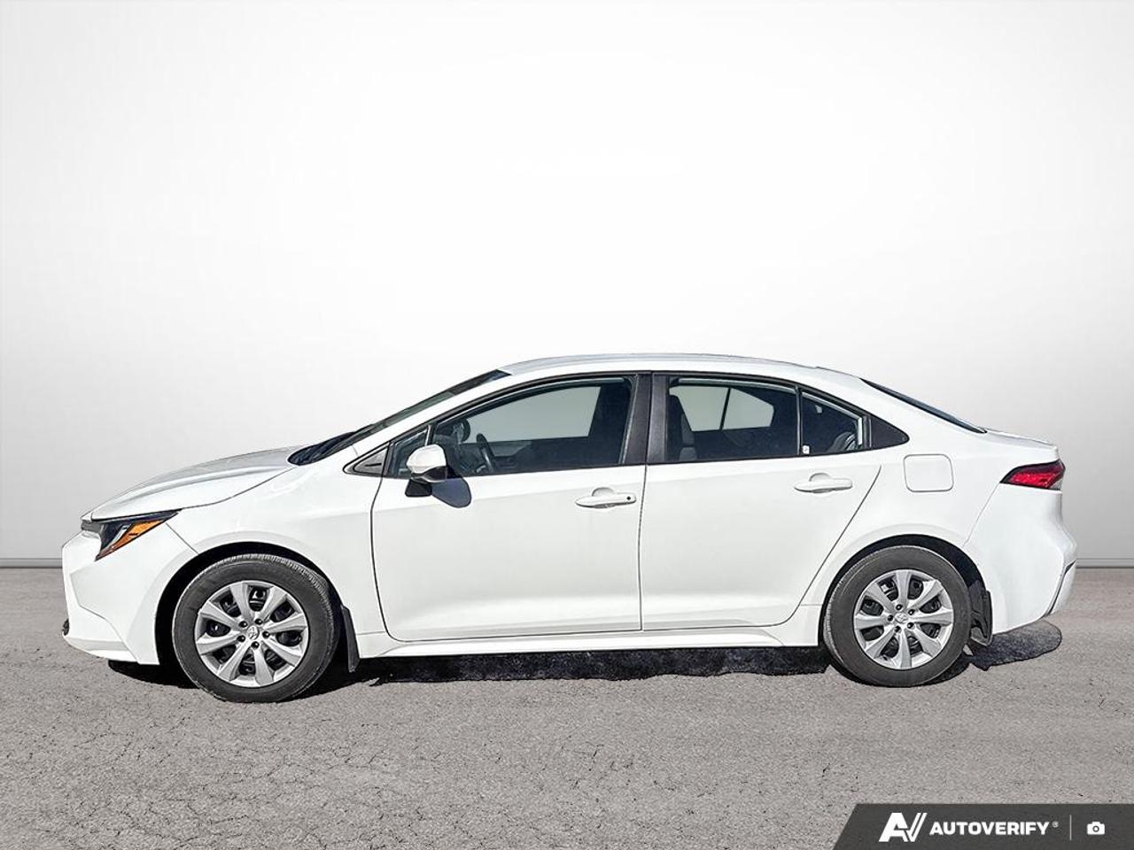 2024 Toyota Corolla LE Photo