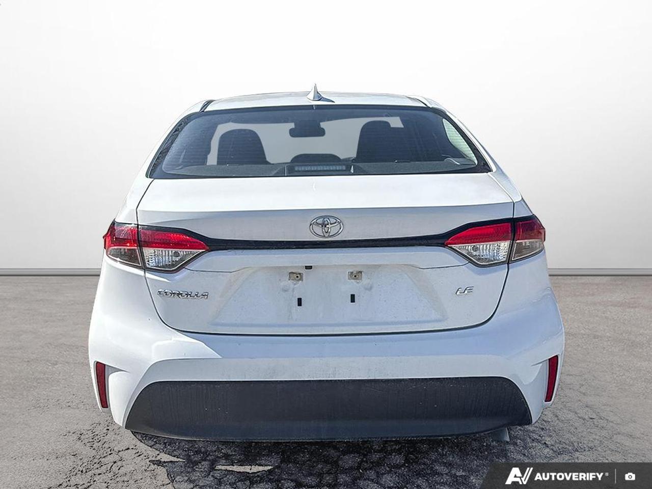 2024 Toyota Corolla LE Photo