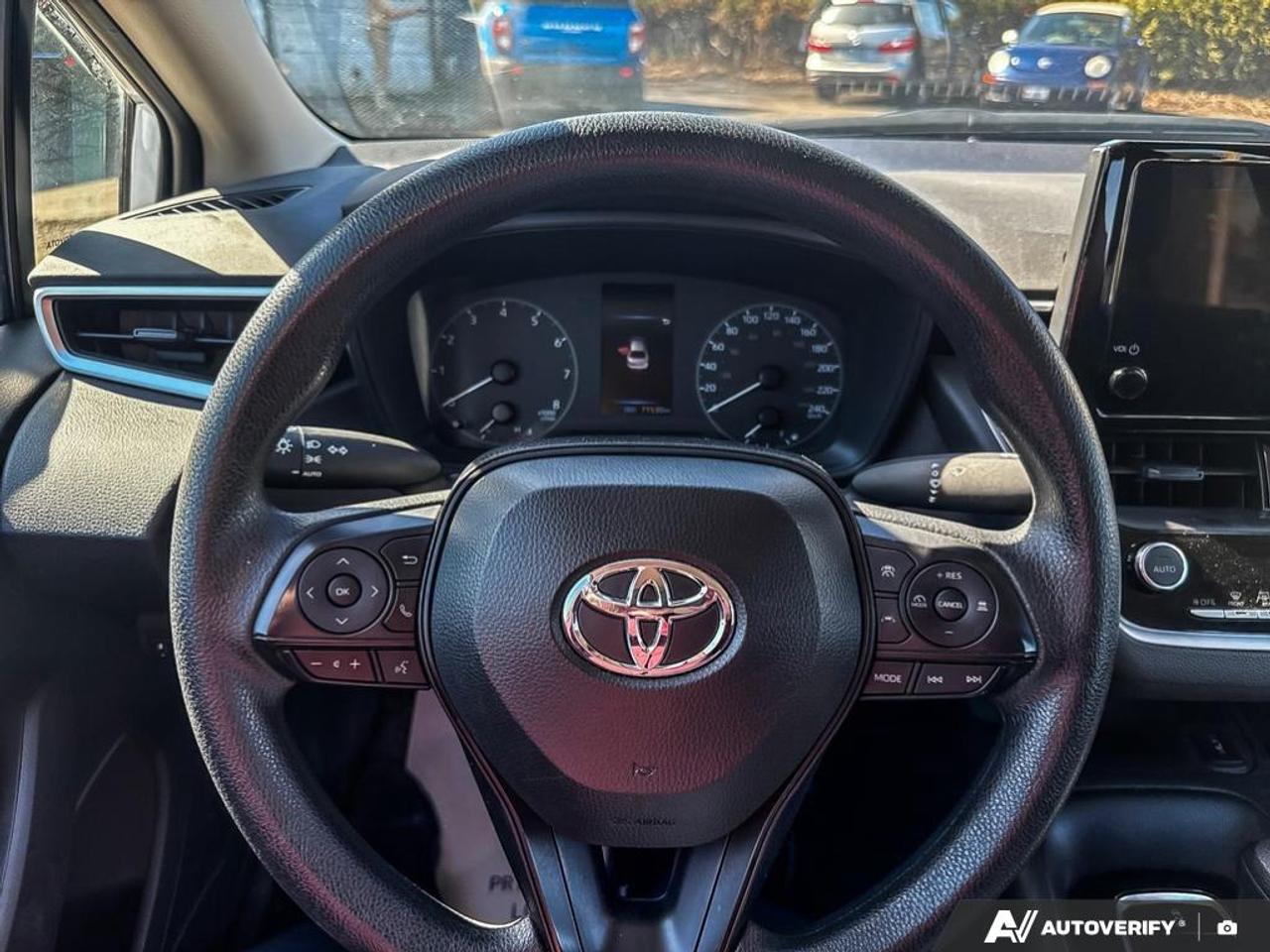 2024 Toyota Corolla LE Photo