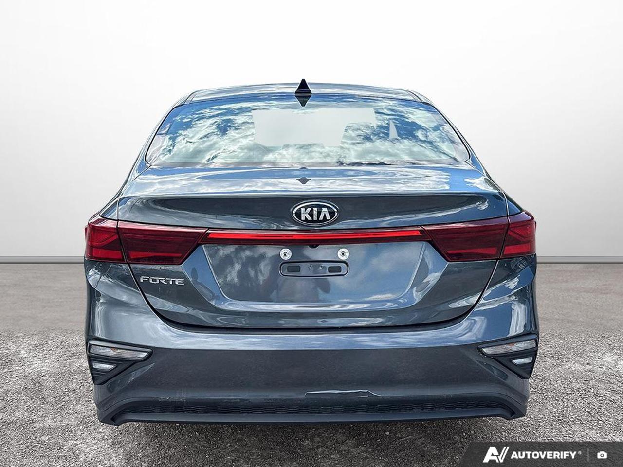 2019 Kia Forte LX Photo4