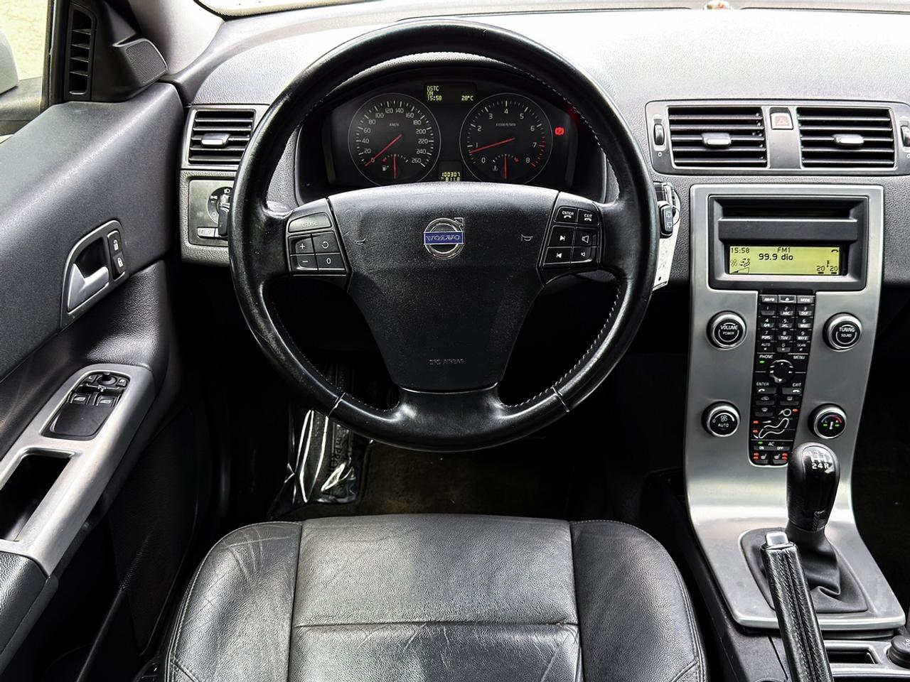 2010 Volvo C30 Cpe 2.4i Photo