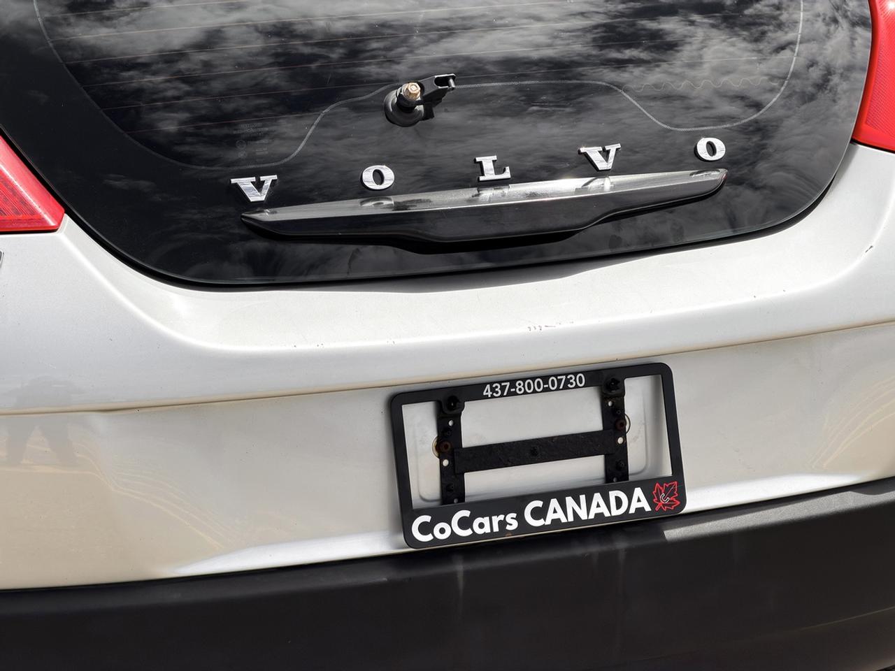 2010 Volvo C30 Cpe 2.4i Photo