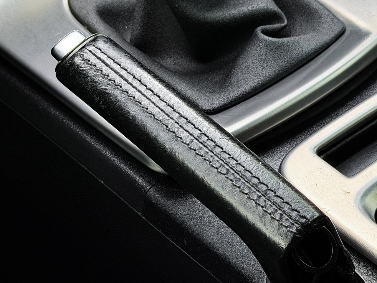 2010 Volvo C30 Cpe 2.4i Photo