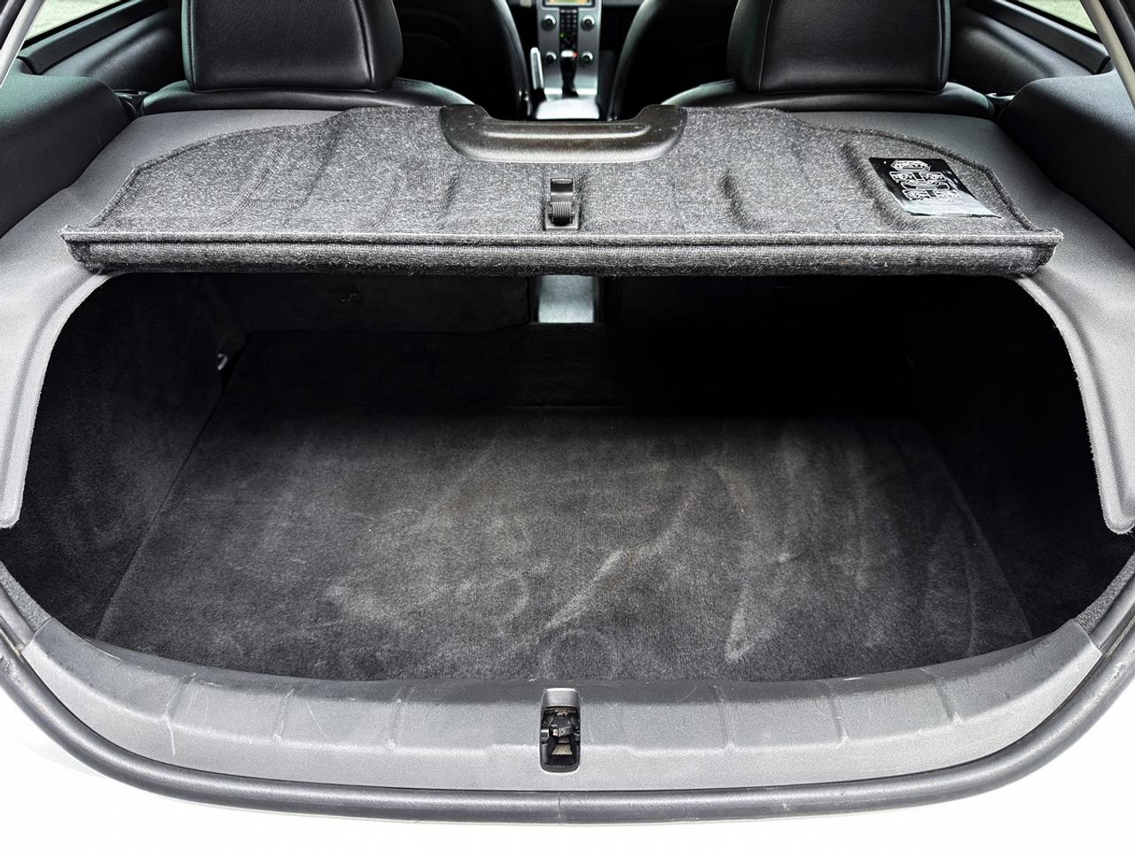 2010 Volvo C30 Cpe 2.4i Photo