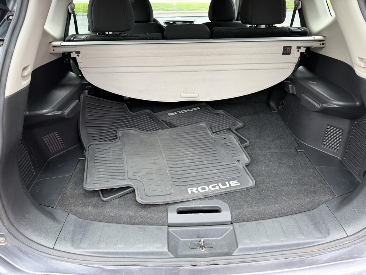 2018 Nissan Rogue S Photo