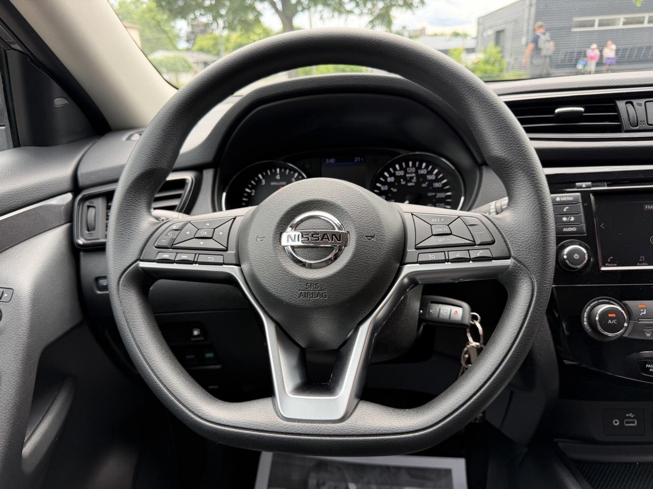 2018 Nissan Rogue S Photo
