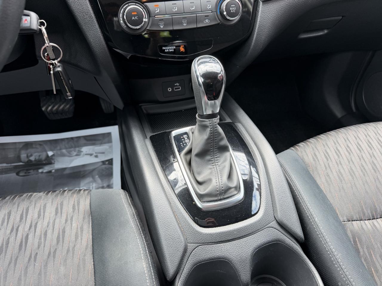 2018 Nissan Rogue S Photo
