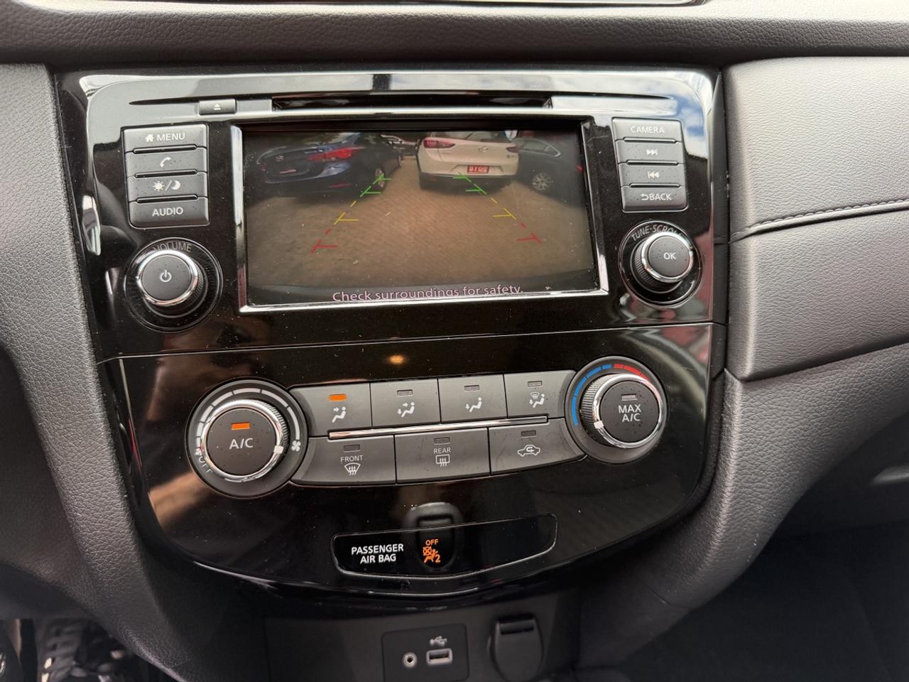 2018 Nissan Rogue S Photo