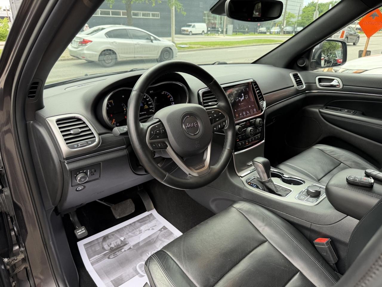 2020 Jeep Grand Cherokee LIMITED 4X4 Photo
