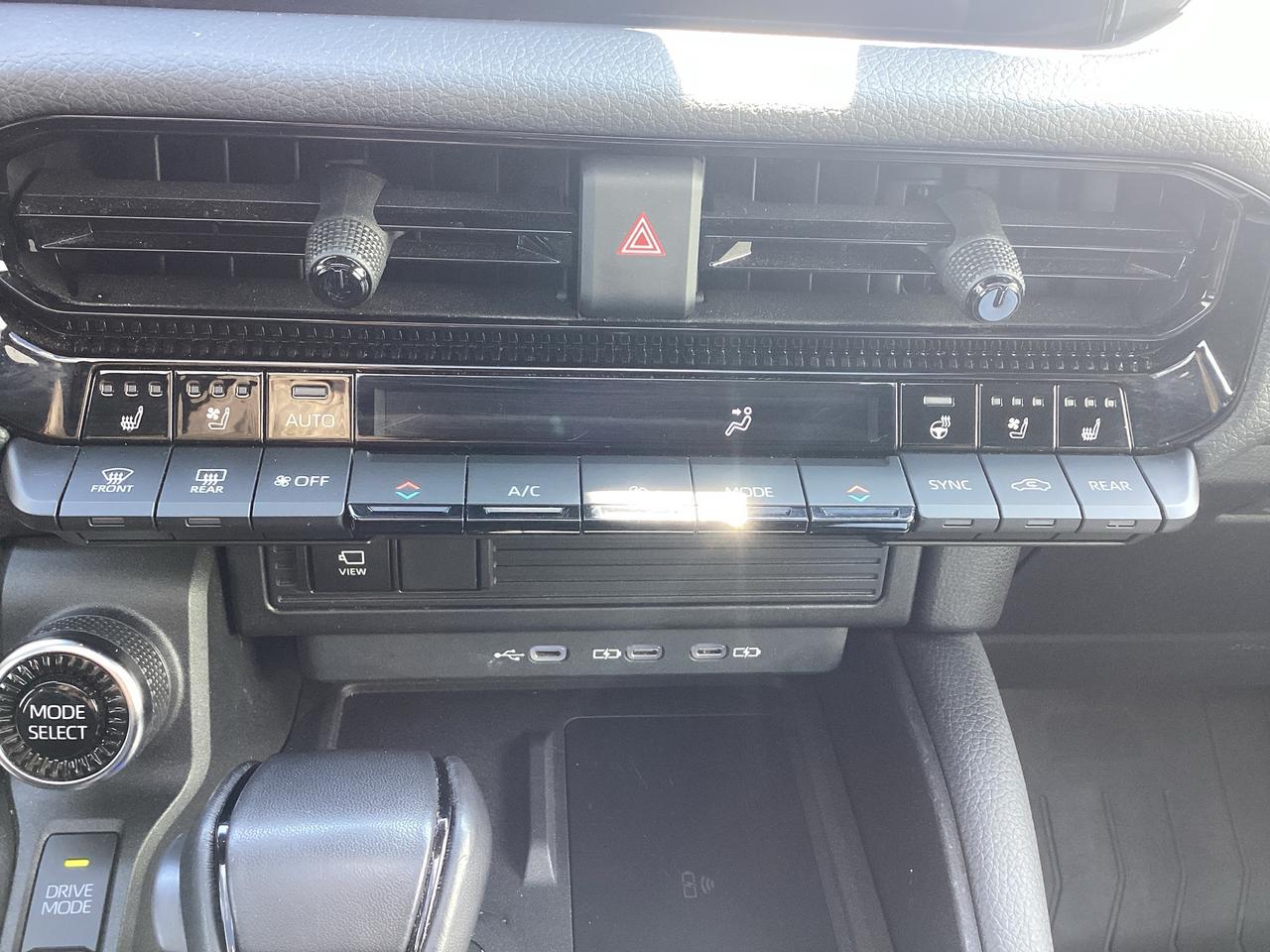 2024 Toyota Land Cruiser 4WD Photo
