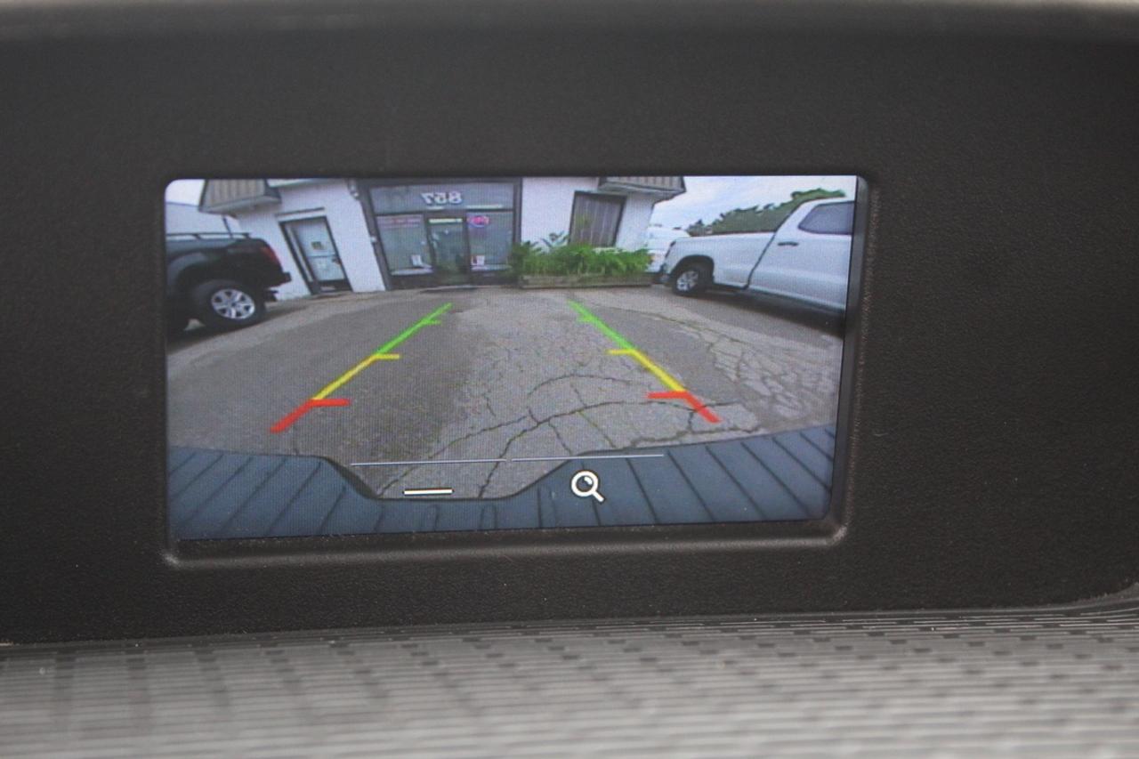 2019 Ford Transit T 150 Low Roof 130" Camera Remote starter Divider Photo3