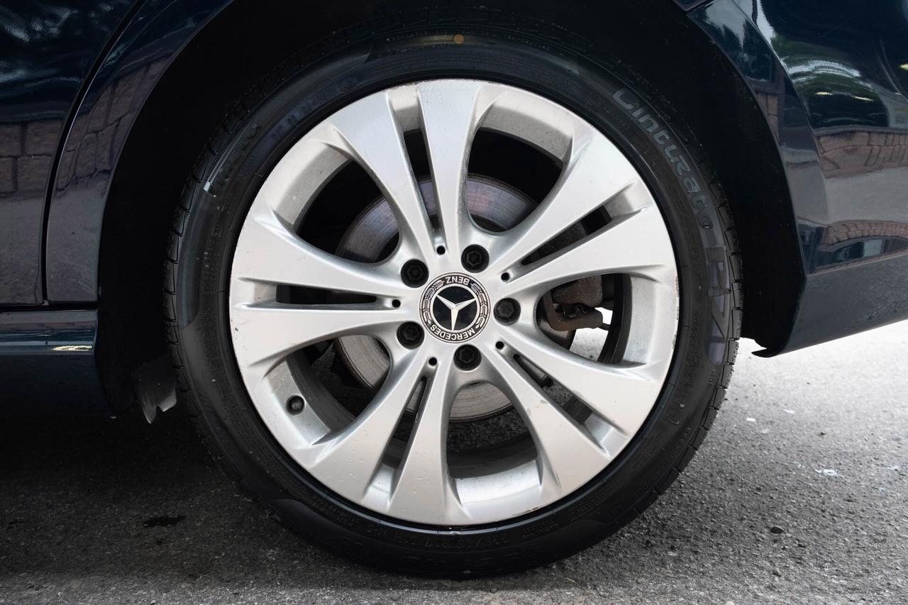 2018 Mercedes-Benz B-Class B250 4Matic Photo