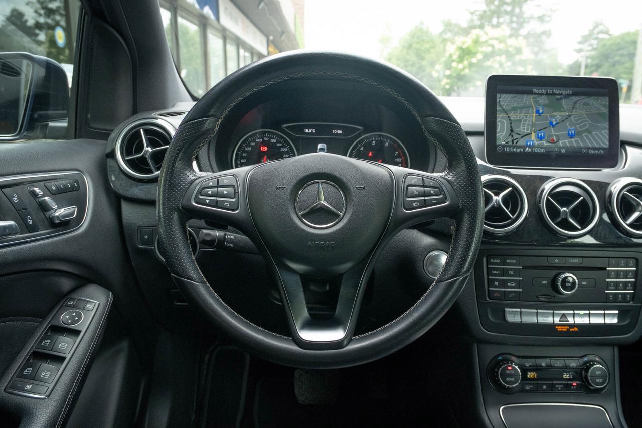 2018 Mercedes-Benz B-Class B250 4Matic Photo